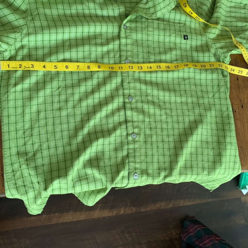 Marmot Eldridge Short Sleeve Green Windowpane Plaid Camp Shirt Sz L - Picture 5 of 9